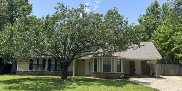 10365 Pin Oak Drive