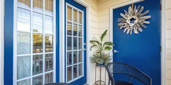 2421 Beachview Drive