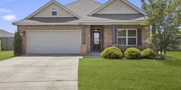1201 Barberry Cove
