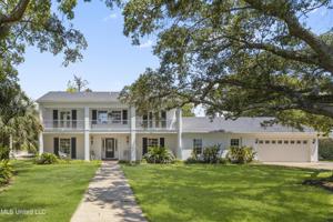 10 Mockingbird Lane