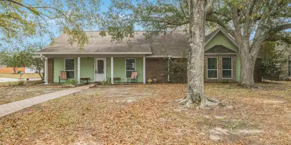 678 Royale Drive