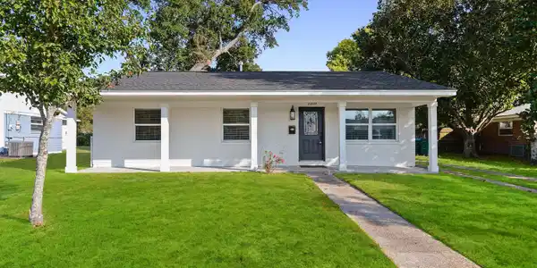 2329 Middlecoff Drive