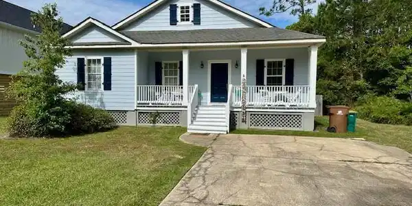 107 Greenwood Drive