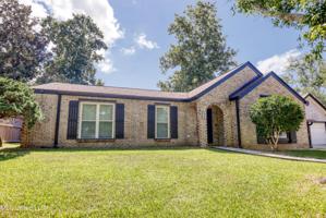 121 Shadowlawn Avenue