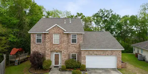 866 Ellington Drive