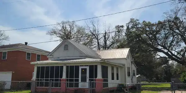 545 Esters Boulevard