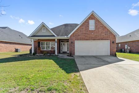 2508 Rue Beaux Chenes