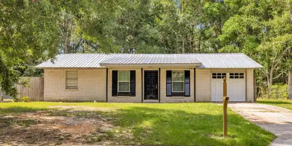2001 S Haven Drive