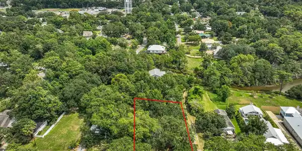 408 Magnolia Avenue