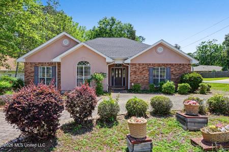 89357 E Diamondhead Drive