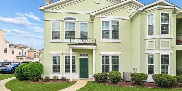 2252 Beach Drive