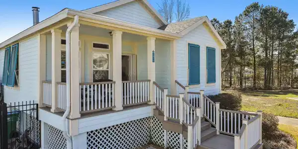 1472 Georgia Place