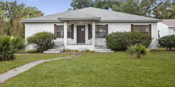 801 Fournier Avenue