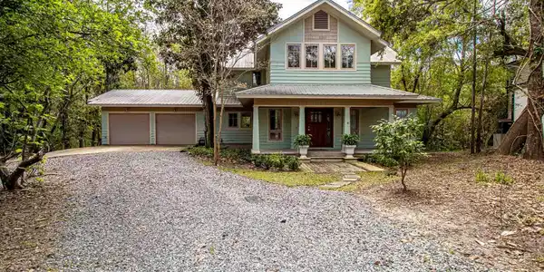 4 Mimosa Cove