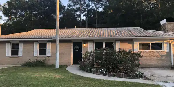 15713 Waycross Drive