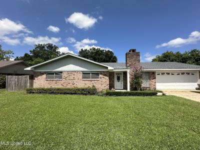 847 Bluewood Drive