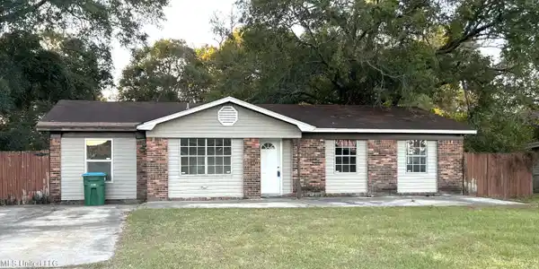 4813 King James Drive