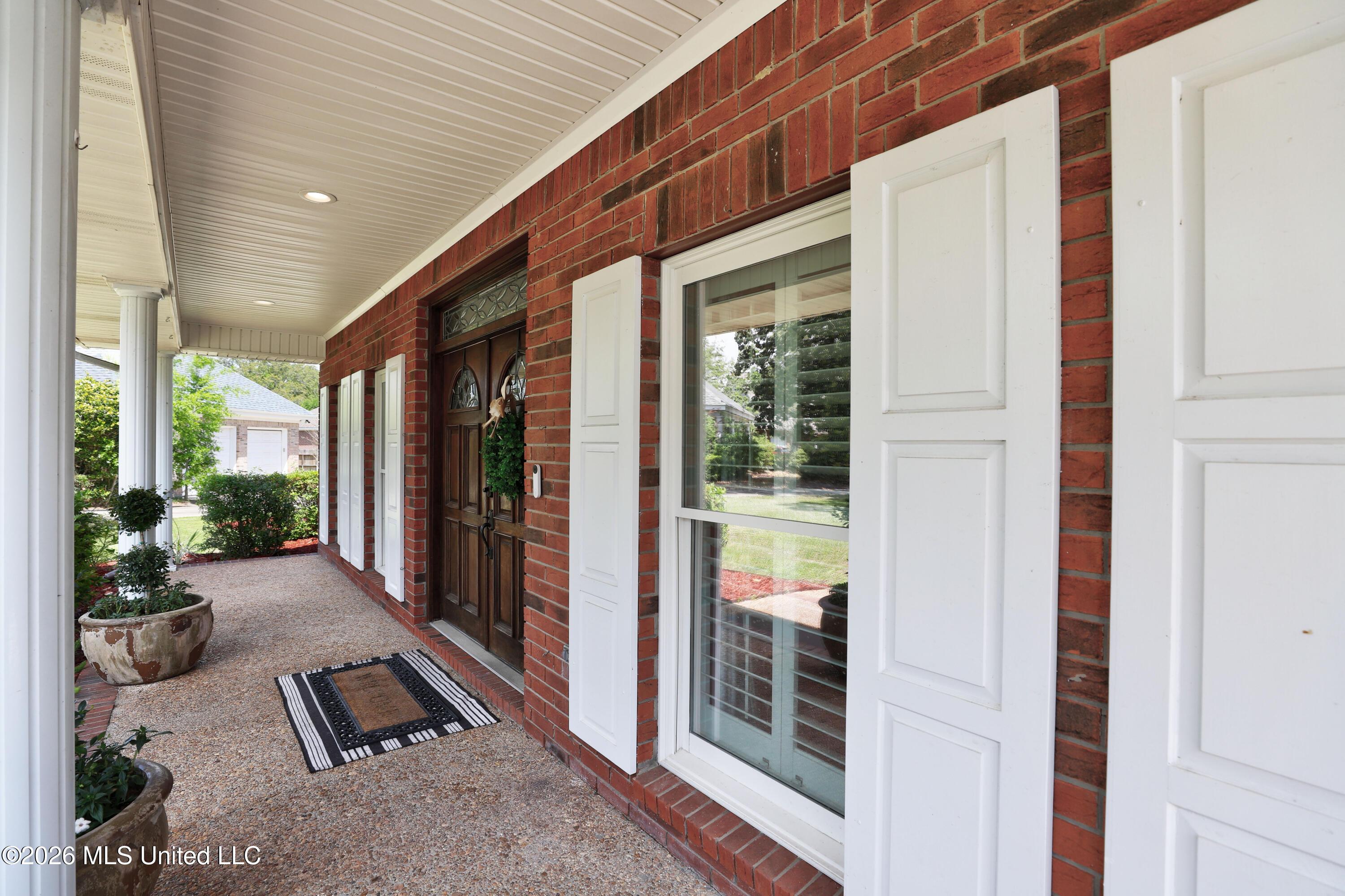 Image 2: Porch