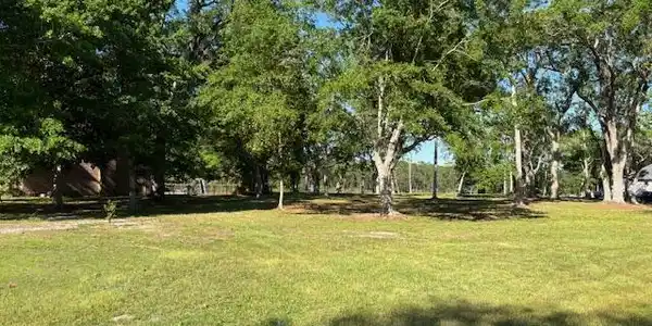 2.28+/- Olde Oak View