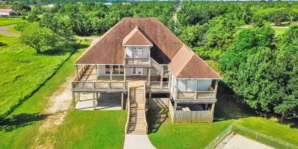 11346 Bayou View Drive