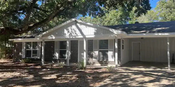 2122 Atkinson Road
