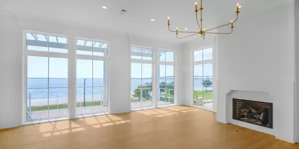 Image 4: Custom Kitchen