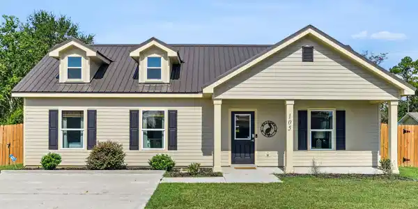 105 Spanish Cove