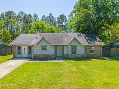 4096 Groveland Road