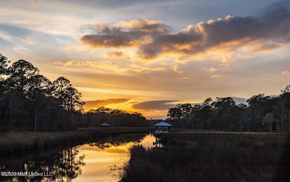 Image 2: bluffsunset