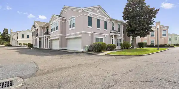 2252 Beach Drive
