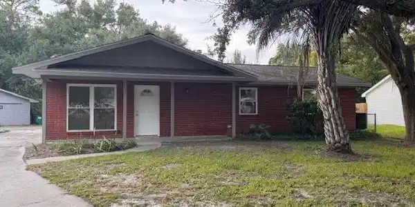 2817 Pleasant Drive