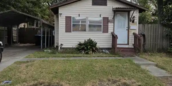 612 Herrick Avenue