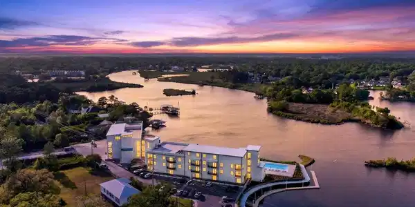 Image 2: Hansboro-2