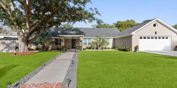 2612 Park View Drive