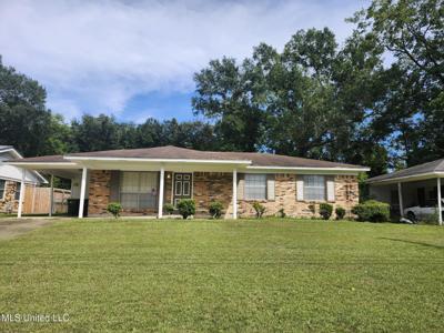 7116 Knollwood Drive