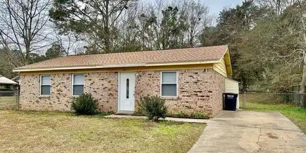 207 Barbara Circle