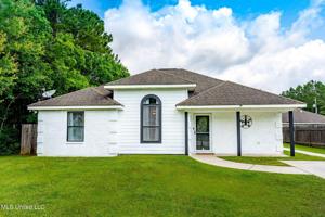 226 Dogwood Street