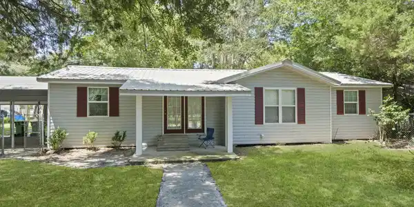 529 Pear Street