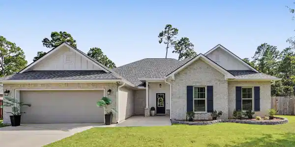 6855 Rolling Green Drive