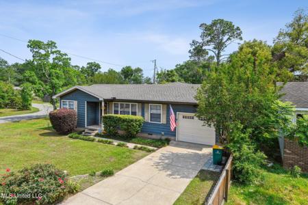 2035 South Drive