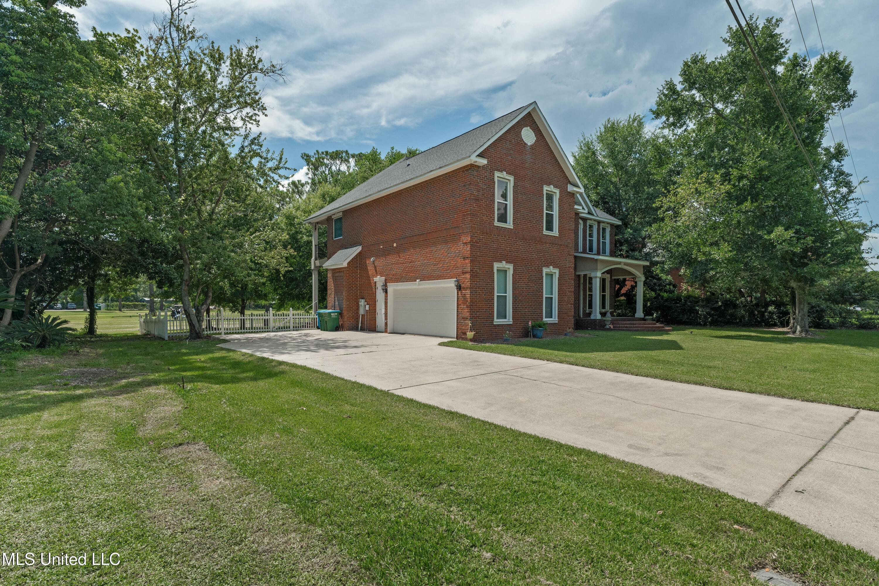 Image 4: 815_Warren_St-4