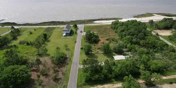 Image 4: View of Beach