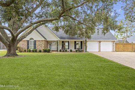 11313 N River Vue Circle