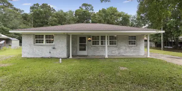 126 Linda Circle