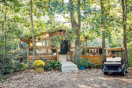 1103 Le Voyageur Drive