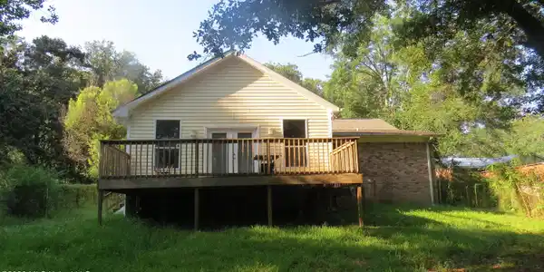 Image 3: Rear