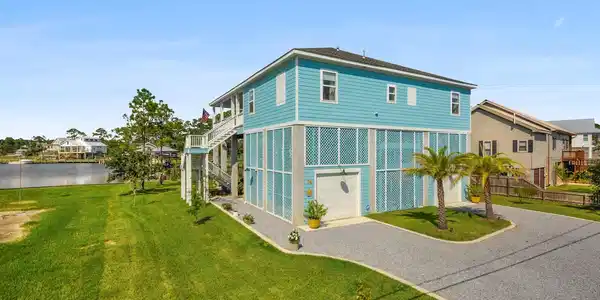 74 Poindexter Drive