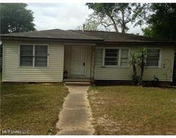 2038 North Drive