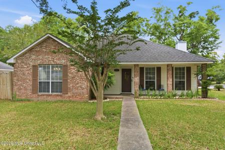 1211 E Old Pass Road