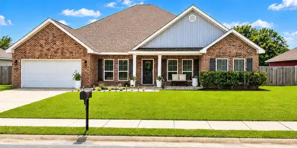 144 Saltmeadow Circle